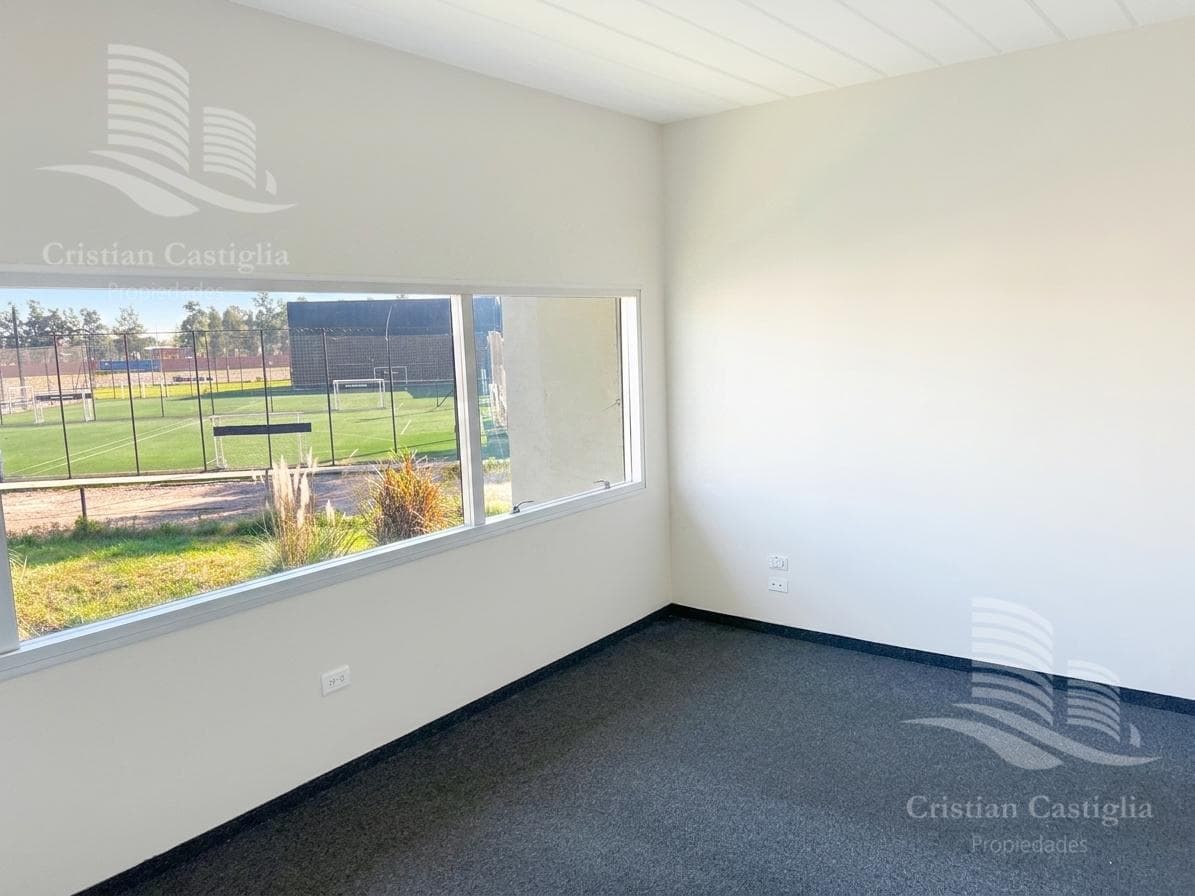 Office at Riviera Park