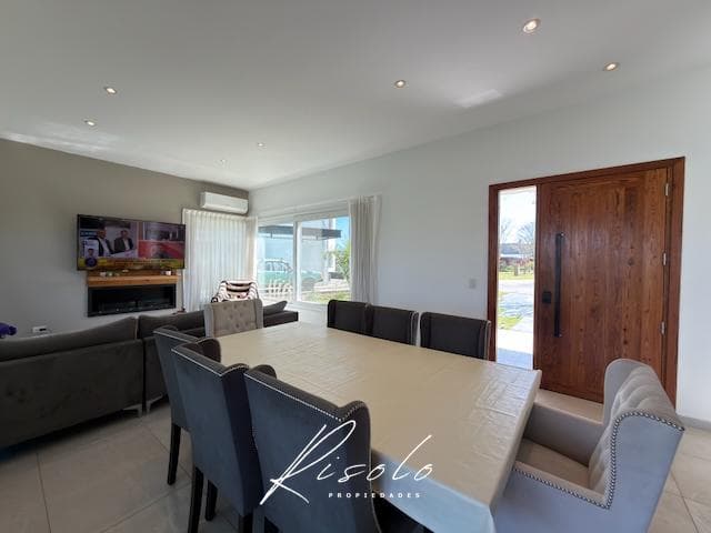 House in San Matias