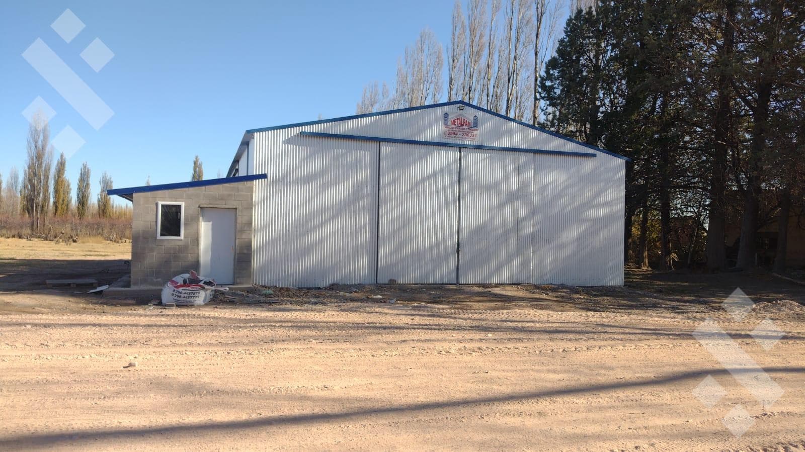 BRAND-NEW WAREHOUSE FACING THE HIGHWAY