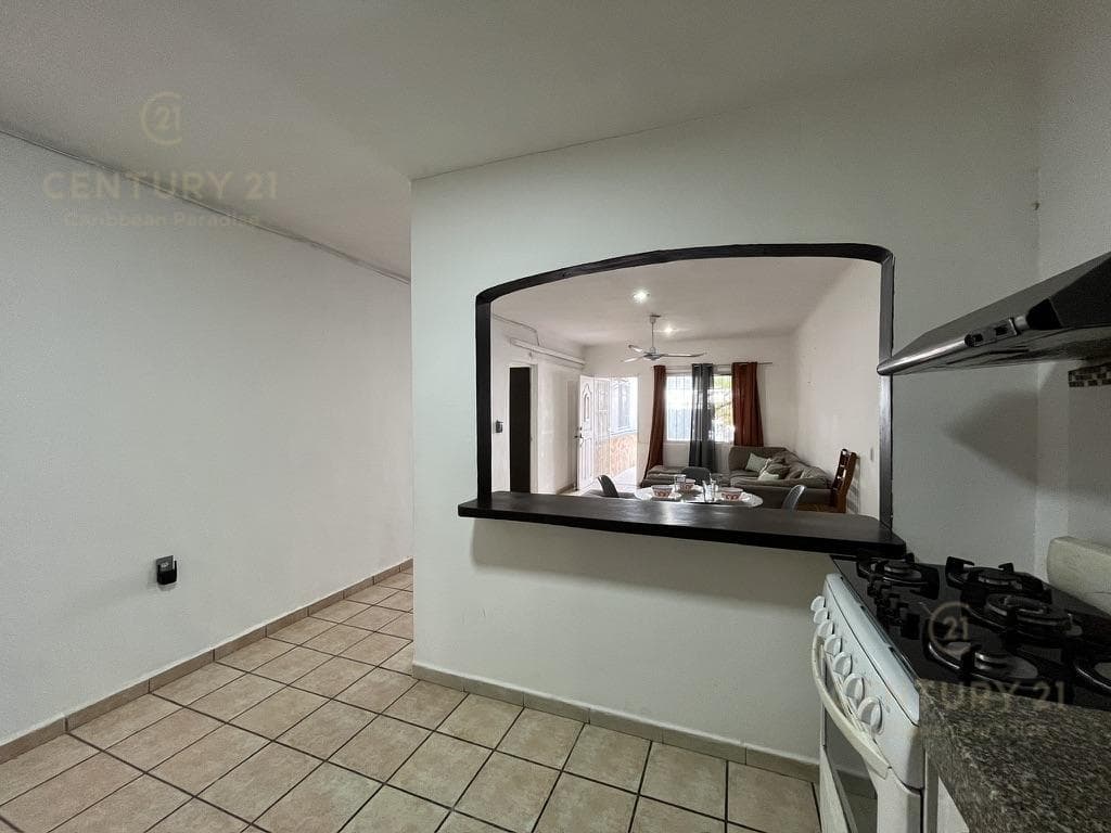 Apartments for Rent in Playa del Carmen, a few blocks from the beach and the upscale Chedraui