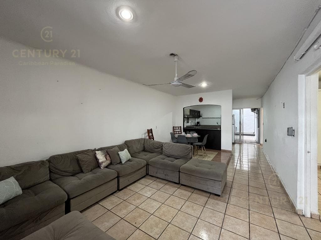 Apartments for Rent in Playa del Carmen, a few blocks from the beach and the upscale Chedraui