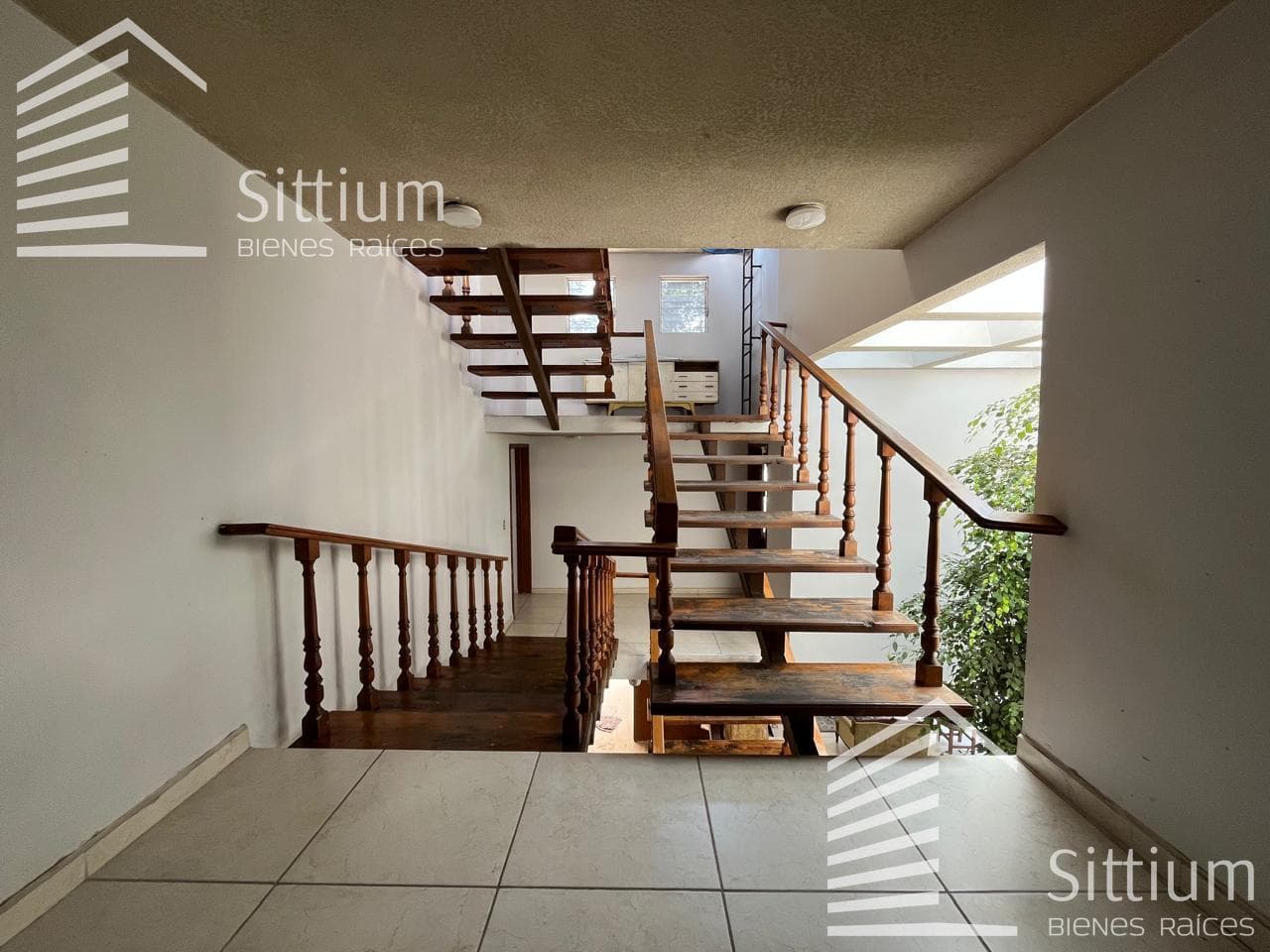 House for Rent - Paseo Cristóbal Colón - 955 m²