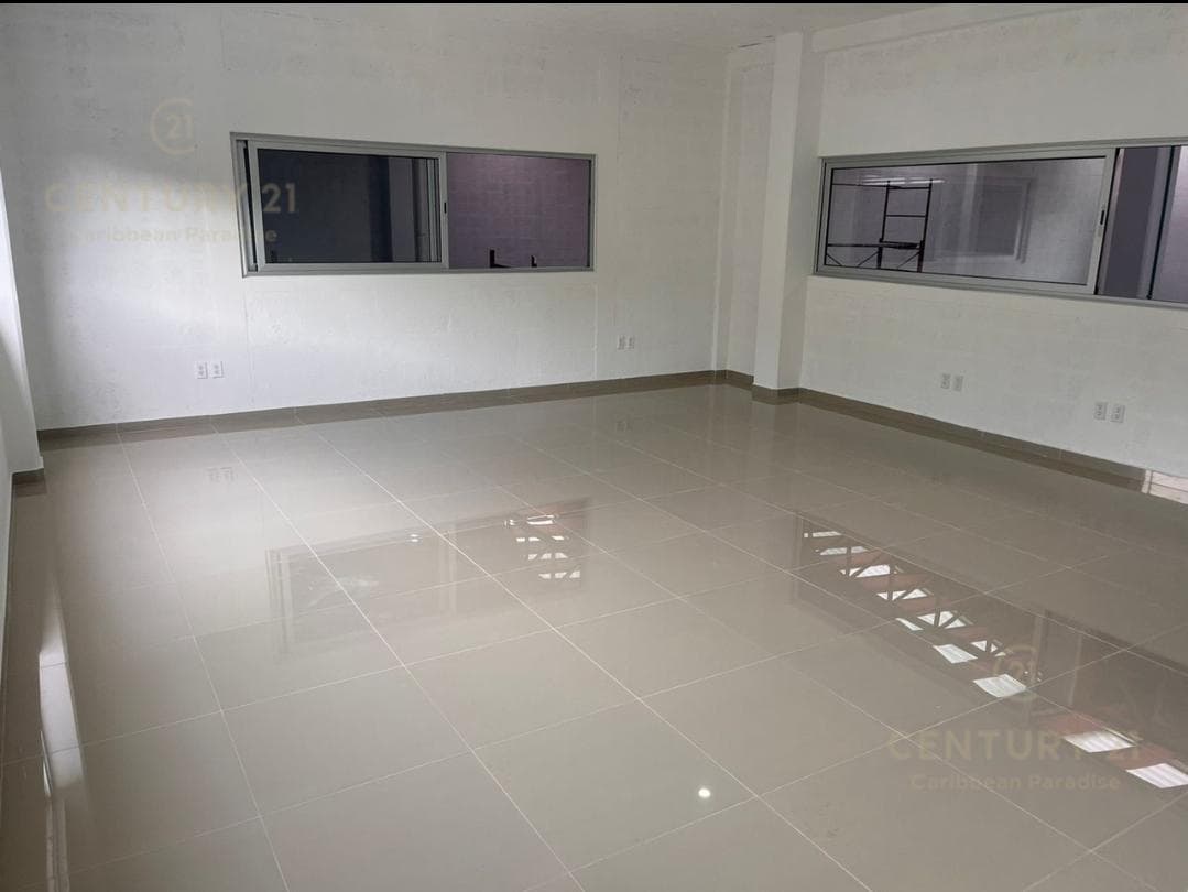 Warehouse for rent, 498 m² with offices, Ejidal neighborhood | Playa del Carmen | P4580