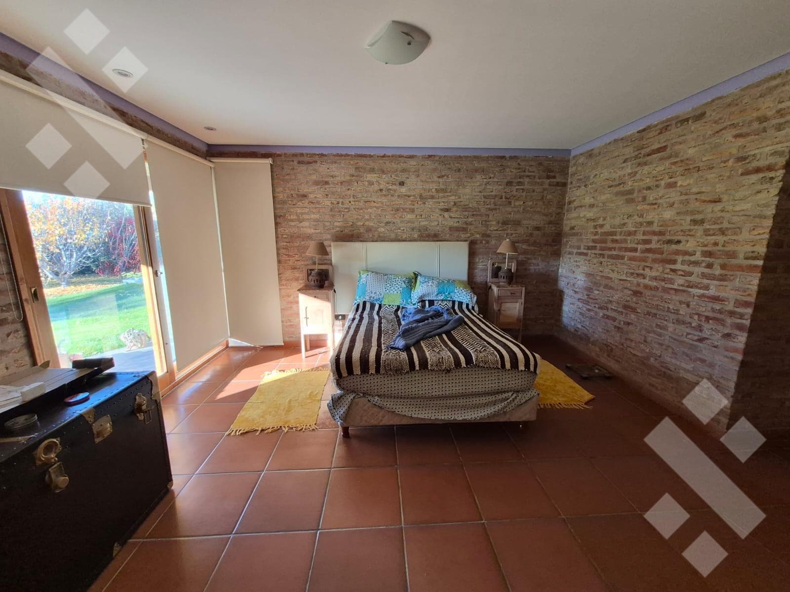 For Sale | 3-Bedroom House with Barbecue Area and Pool | Plottier
