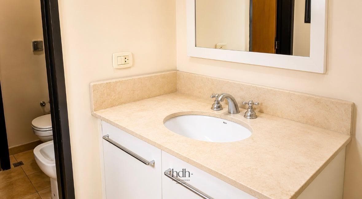 Apartment for sale: 2 bedrooms, 1 bathroom, balcony