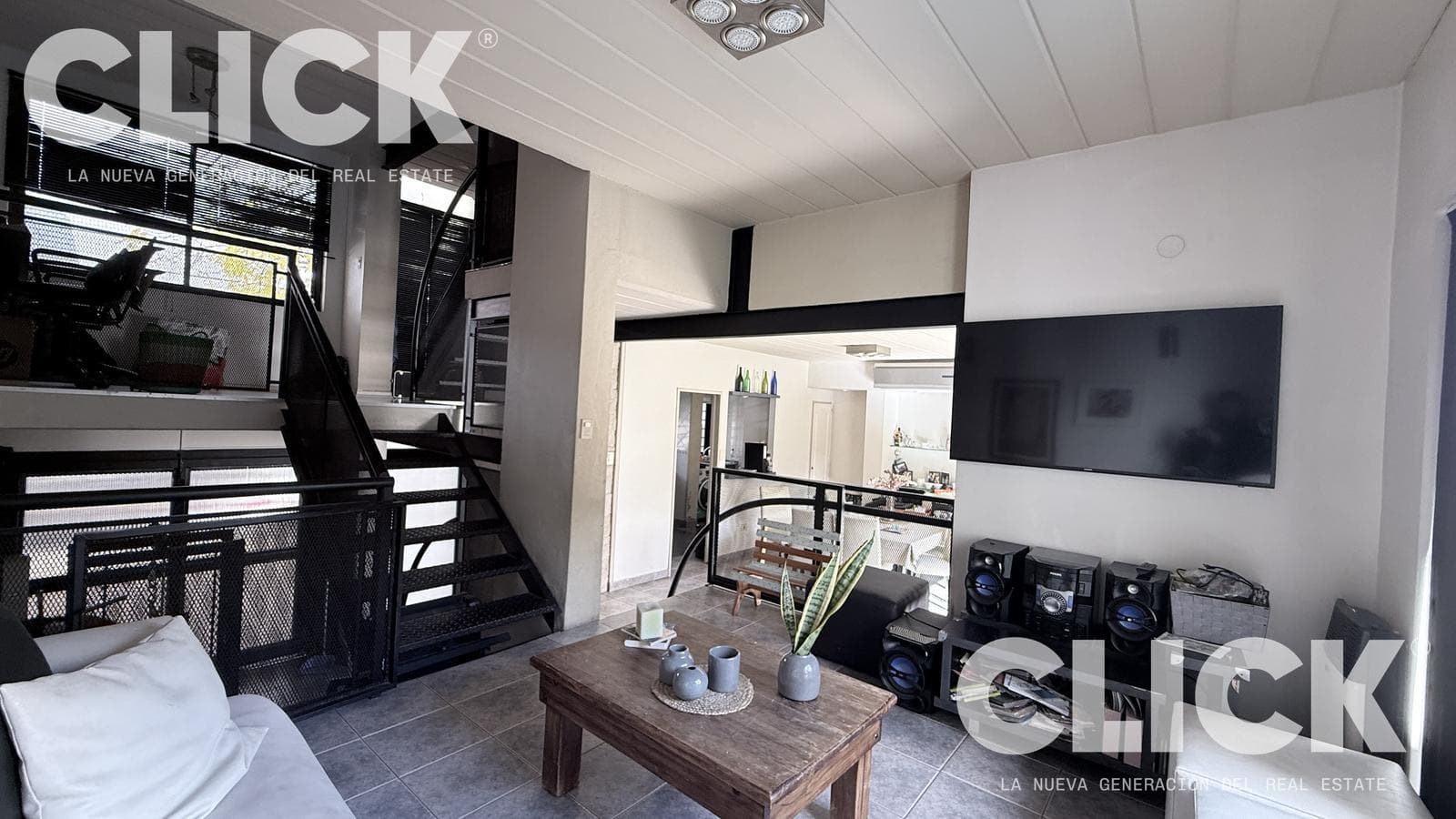 FOR SALE - HOUSE ON ITS OWN LOT - 4 ROOMS - GARDEN - POOL - BARBECUE - VILLA DEVOTO