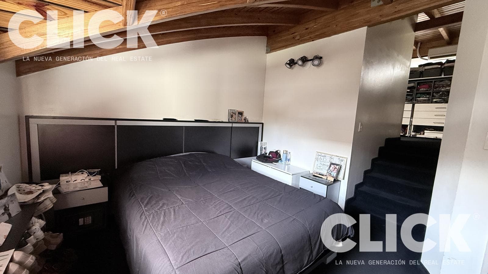 FOR SALE - HOUSE ON ITS OWN LOT - 4 ROOMS - GARDEN - POOL - BARBECUE - VILLA DEVOTO