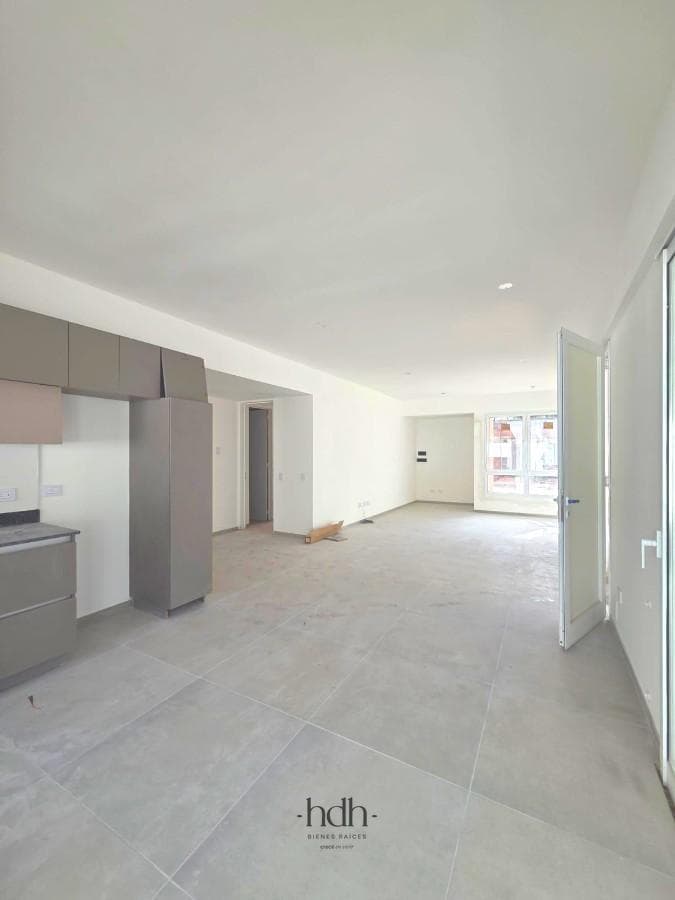 House for rent in Housing Las Veras: 3-bedroom, 2-bathroom duplex with a patio in Valle Escondido