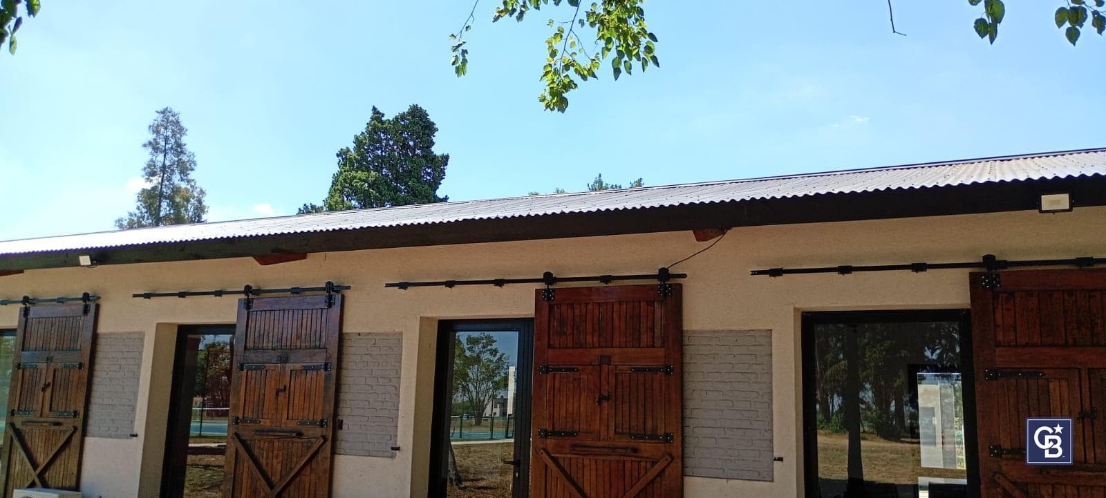 Brand-new 5-room single-story house for sale with financing available in Santa Sofía, Pilar del Este