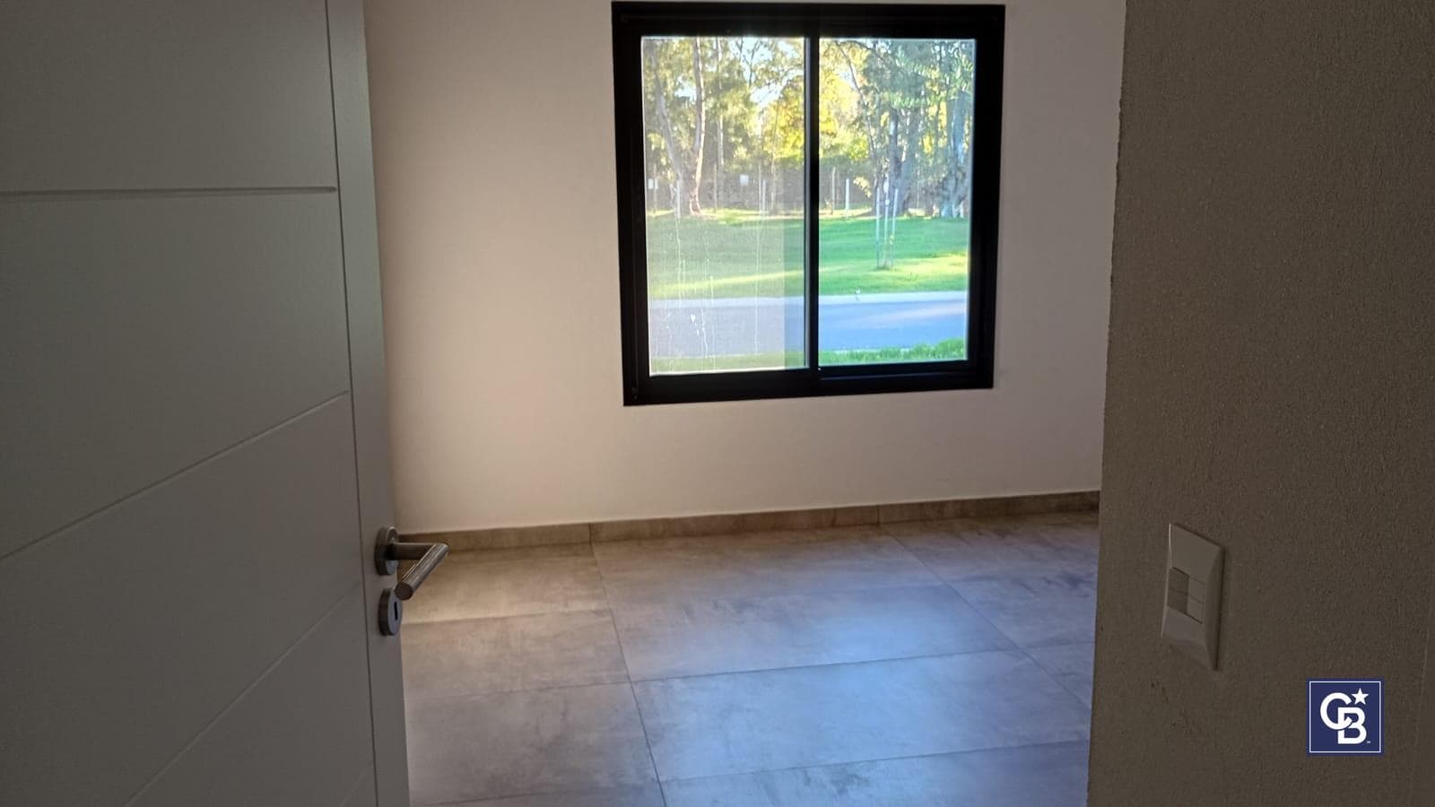 Brand-new 5-room single-story house for sale with financing available in Santa Sofía, Pilar del Este