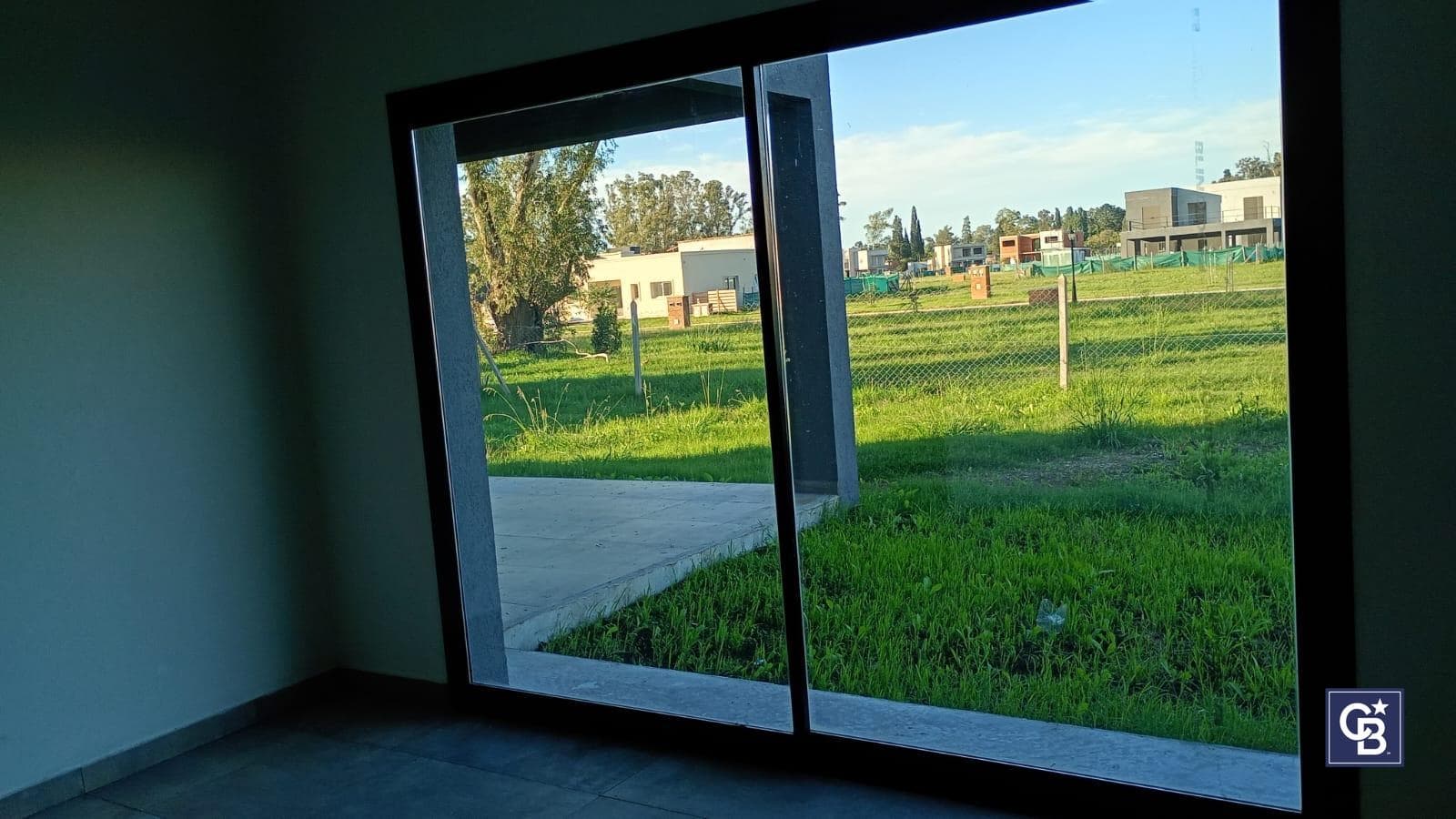 Brand-new 5-room single-story house for sale with financing available in Santa Sofía, Pilar del Este