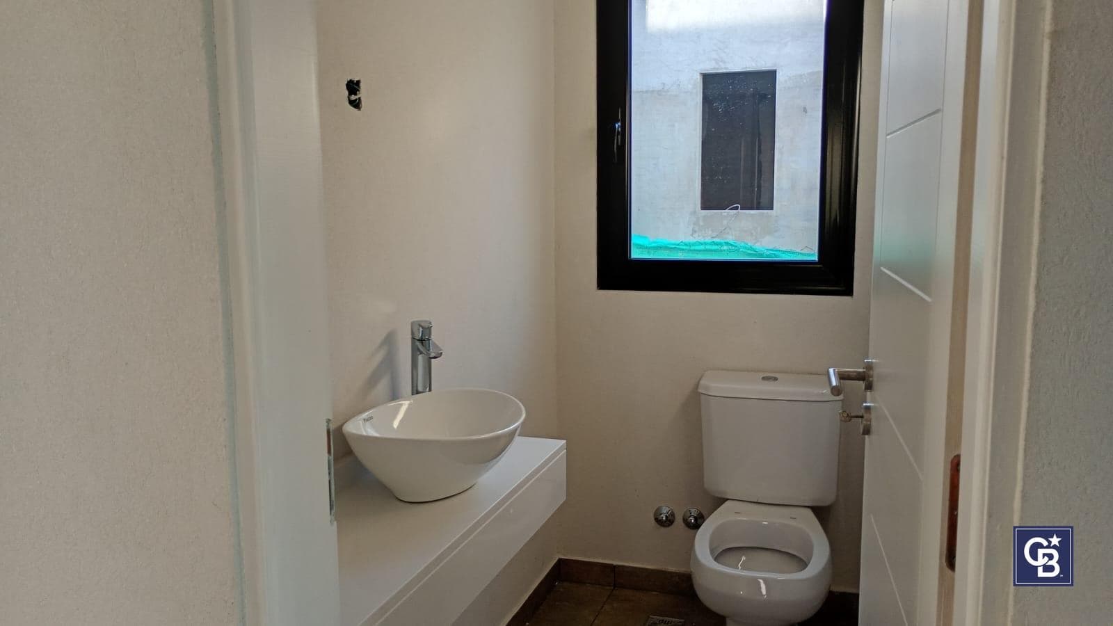 Brand-new 5-room single-story house for sale with financing available in Santa Sofía, Pilar del Este