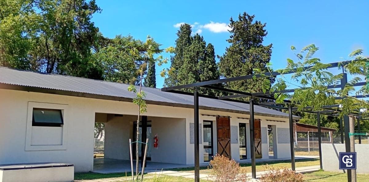 Brand-new 5-room single-story house for sale with financing available in Santa Sofía, Pilar del Este
