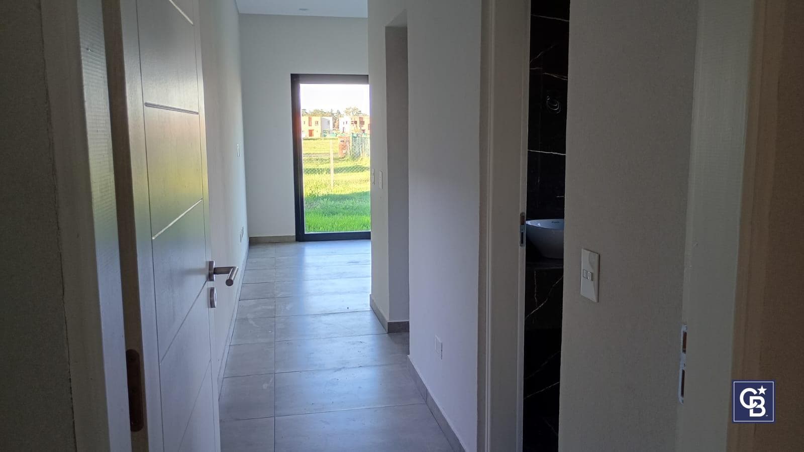 Brand-new 5-room single-story house for sale with financing available in Santa Sofía, Pilar del Este