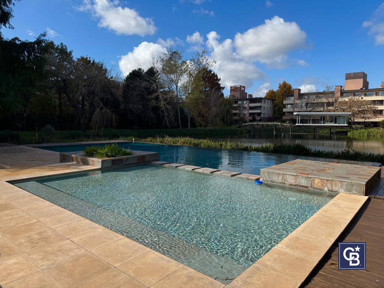 2-Bedroom Apartment for Sale with Balcony and Grill in Villa del Lago, Downtown Pilar