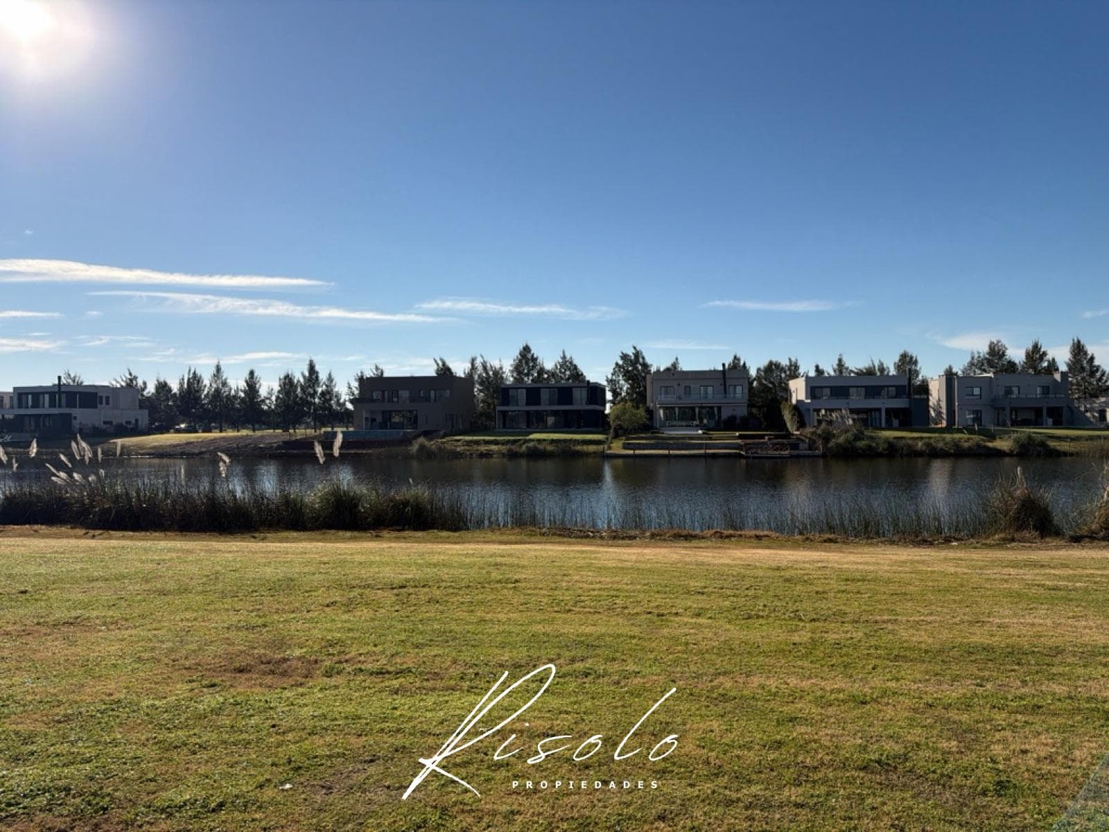 Opportunity! Lot in La Laguna for Sale, El Naudir Gated Community, Escobar.