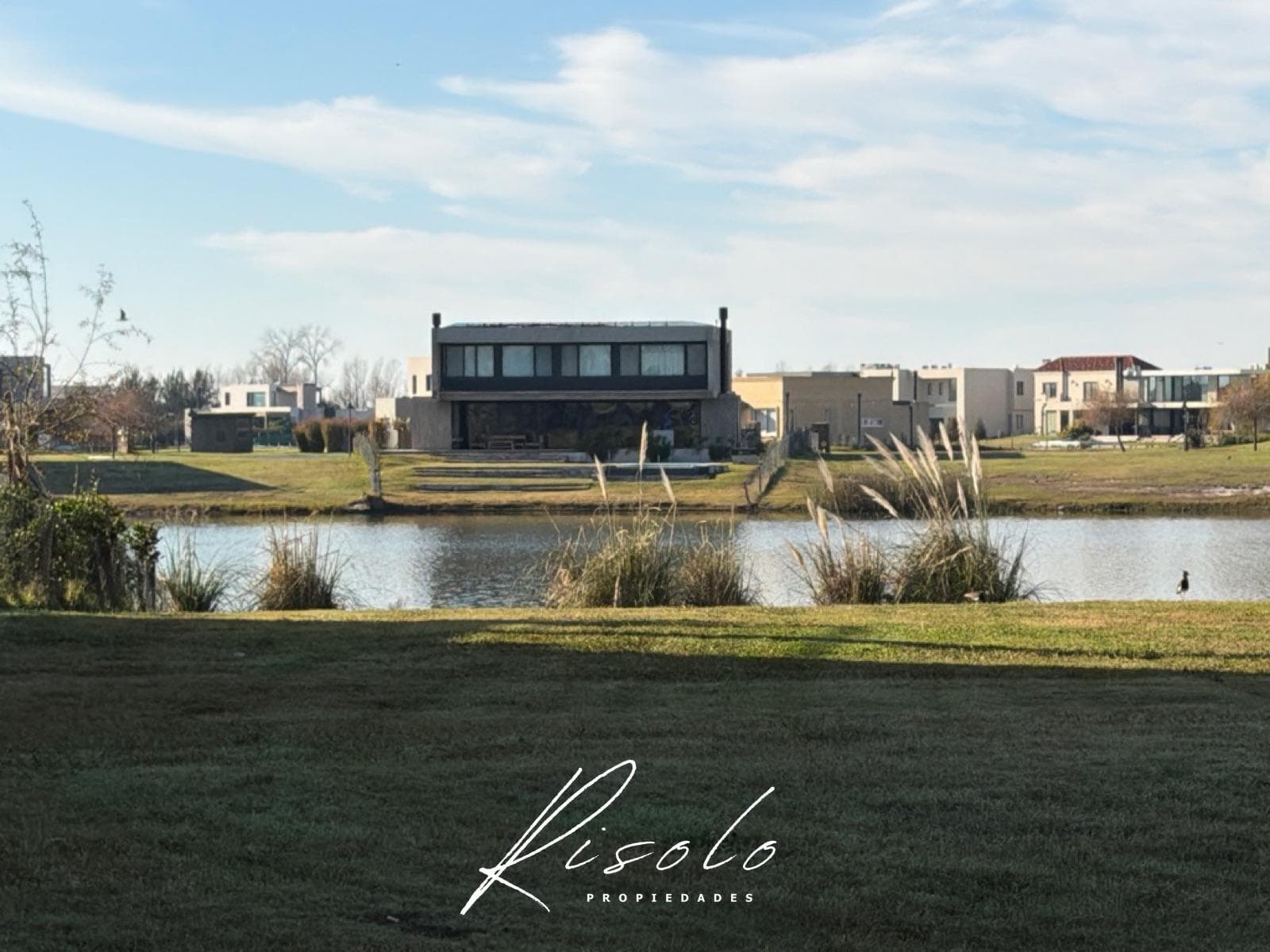 Opportunity! Lot in La Laguna for Sale, El Naudir Gated Community, Escobar.