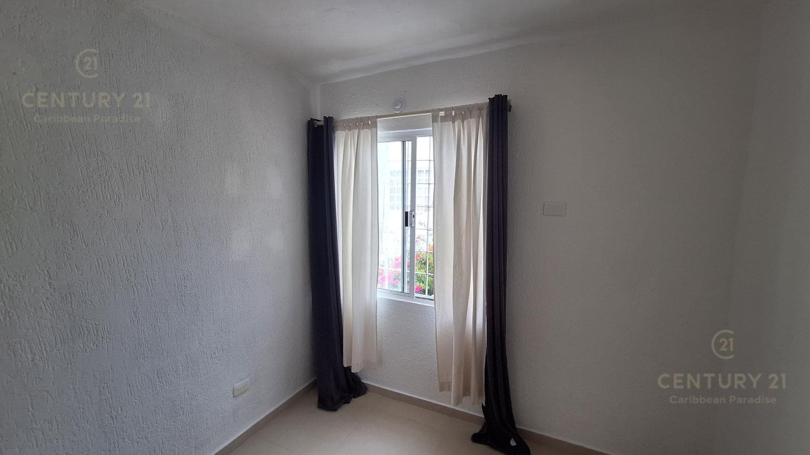 HOUSE FOR SALE IN SOL DEL MAYAB, SM 56, CANCUN, QROO, C4140