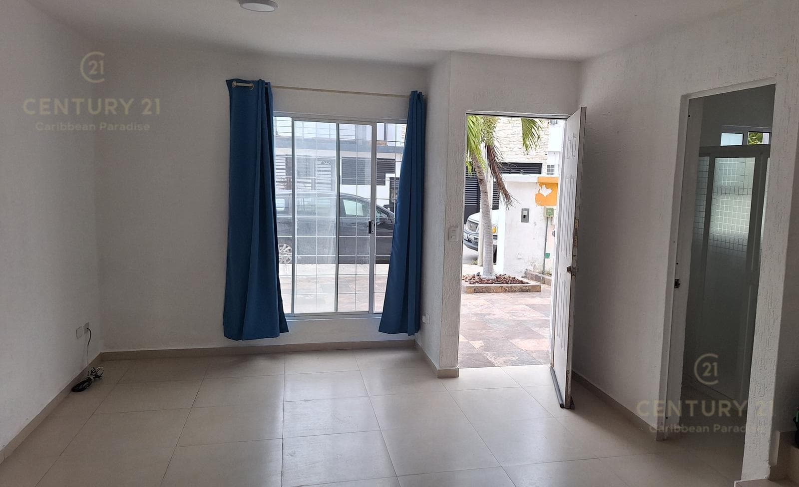 HOUSE FOR SALE IN SOL DEL MAYAB, SM 56, CANCUN, QROO, C4140