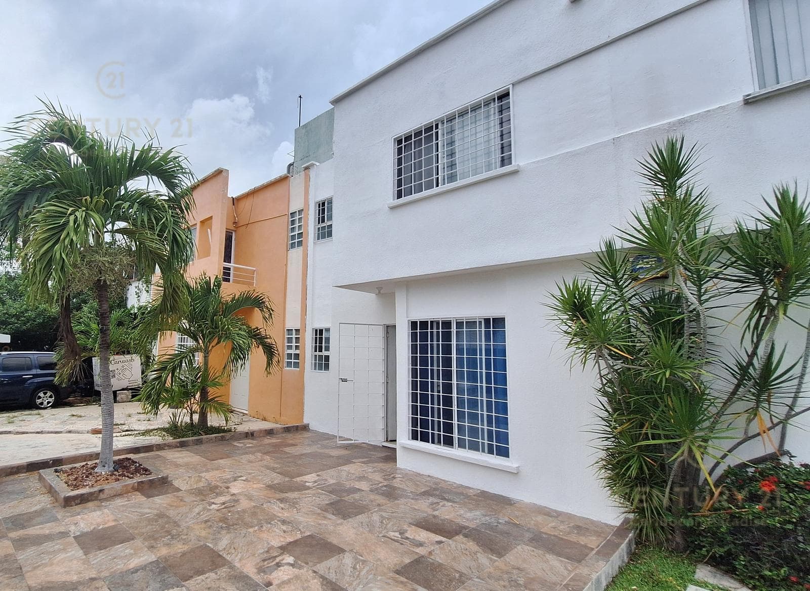 HOUSE FOR SALE IN SOL DEL MAYAB, SM 56, CANCUN, QROO, C4140
