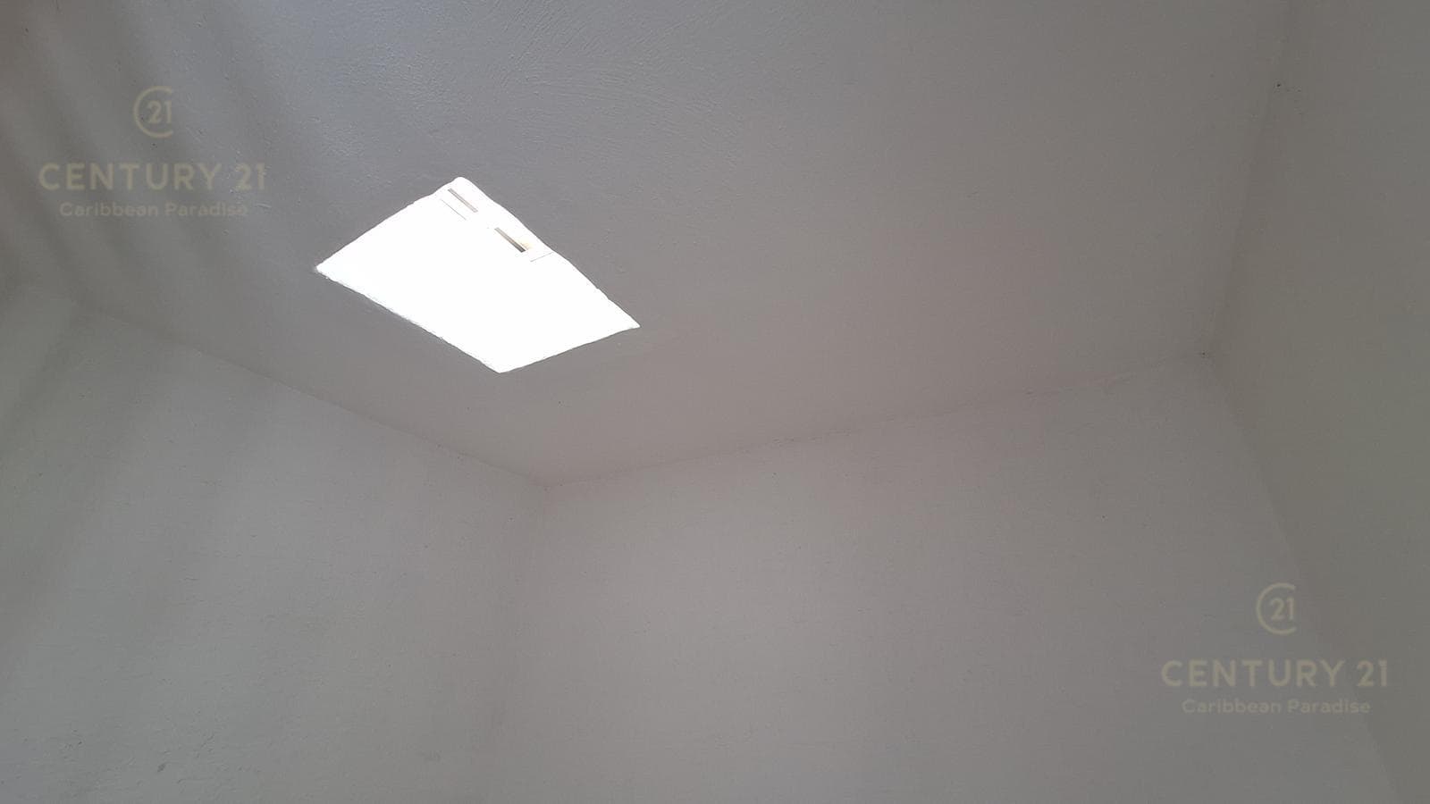HOUSE FOR SALE IN SOL DEL MAYAB, SM 56, CANCUN, QROO, C4140