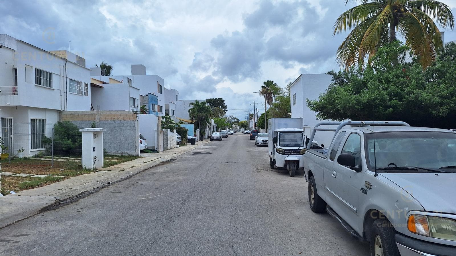 HOUSE FOR SALE IN SOL DEL MAYAB, SM 56, CANCUN, QROO, C4140