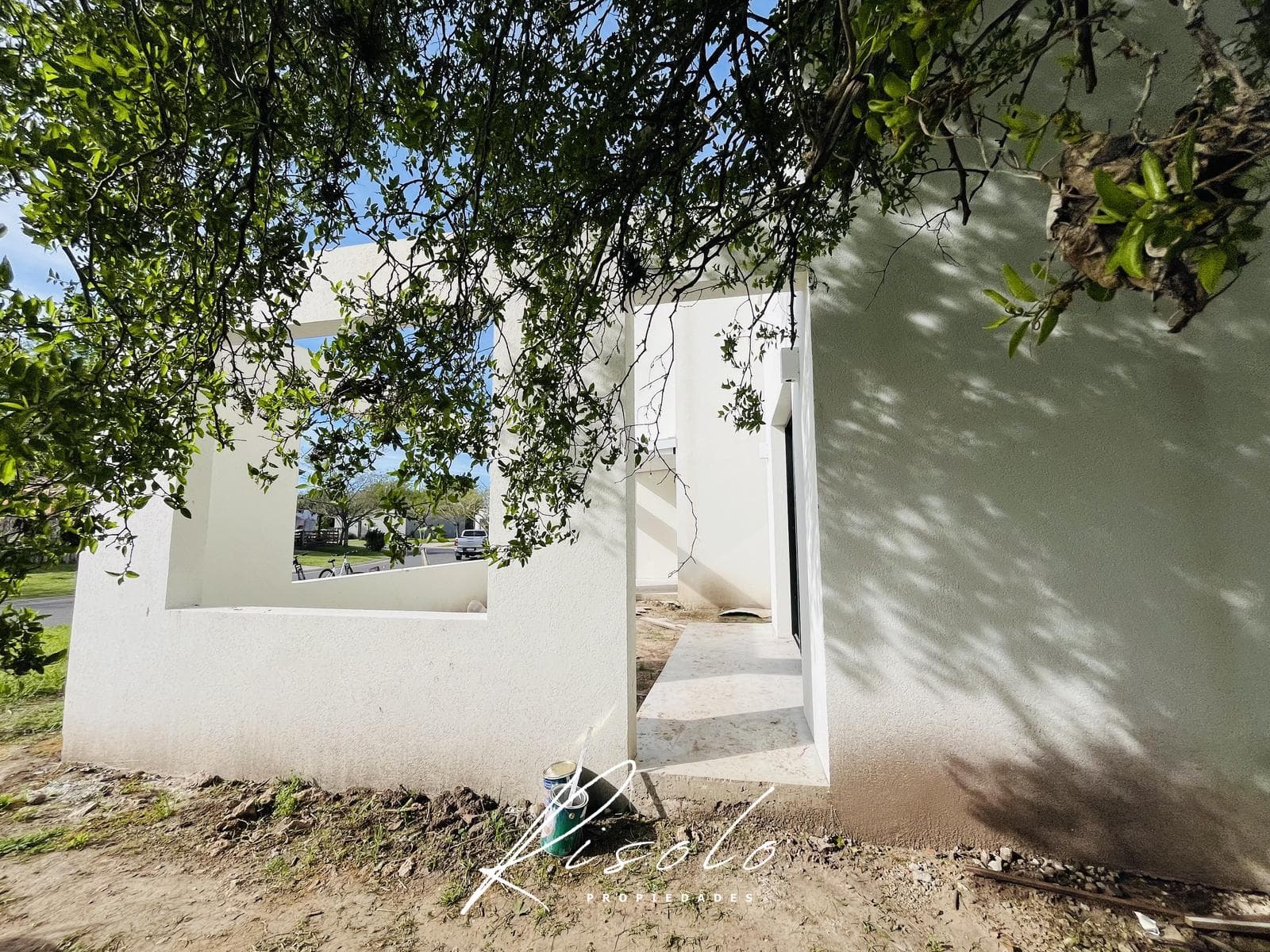 House for Sale, 3 Bedrooms, Pool. Premium. Gated Community, Escobar