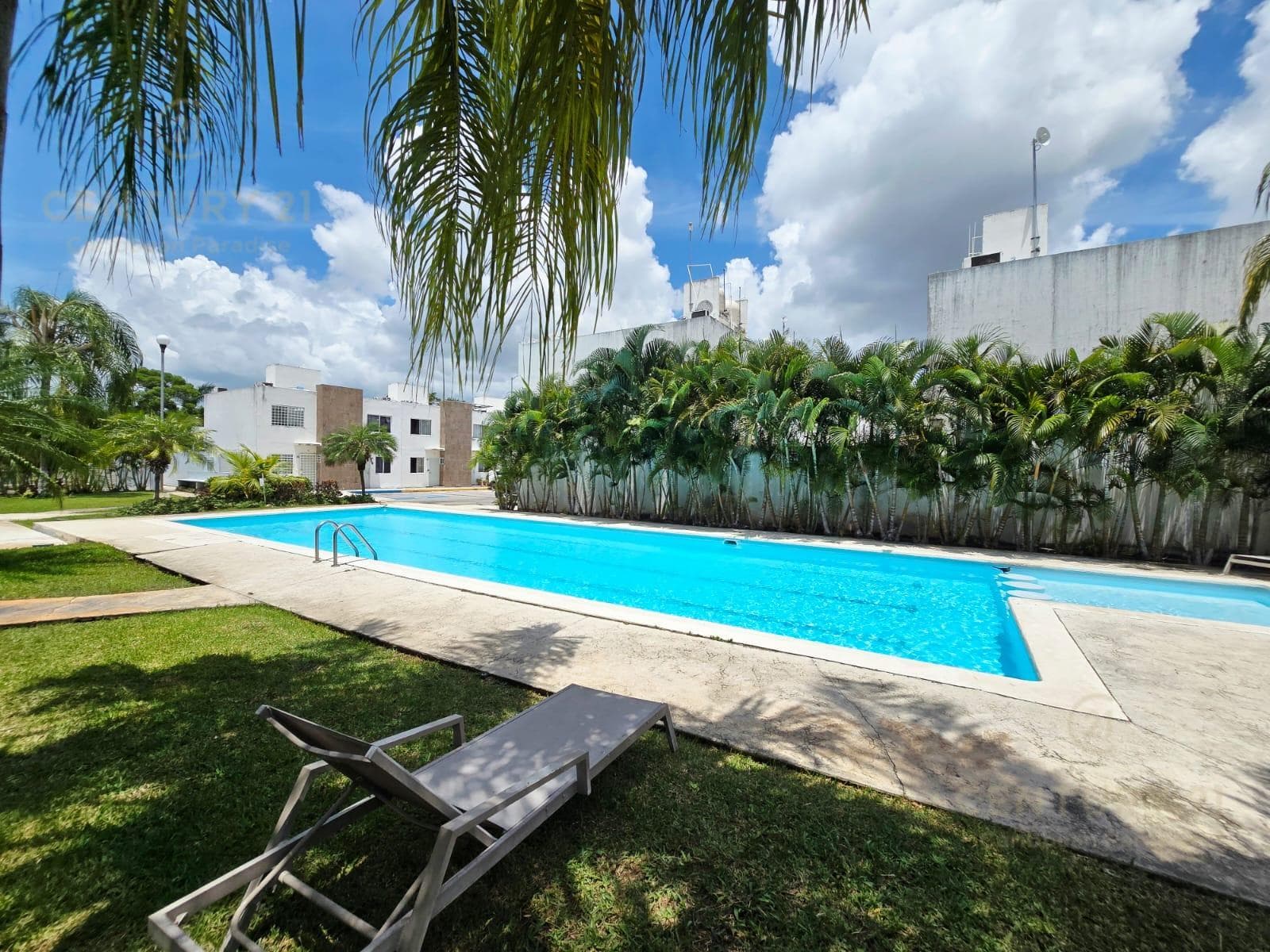 House for Sale on Paseo de los Olivos, 2 Bedrooms, Playa del Carmen