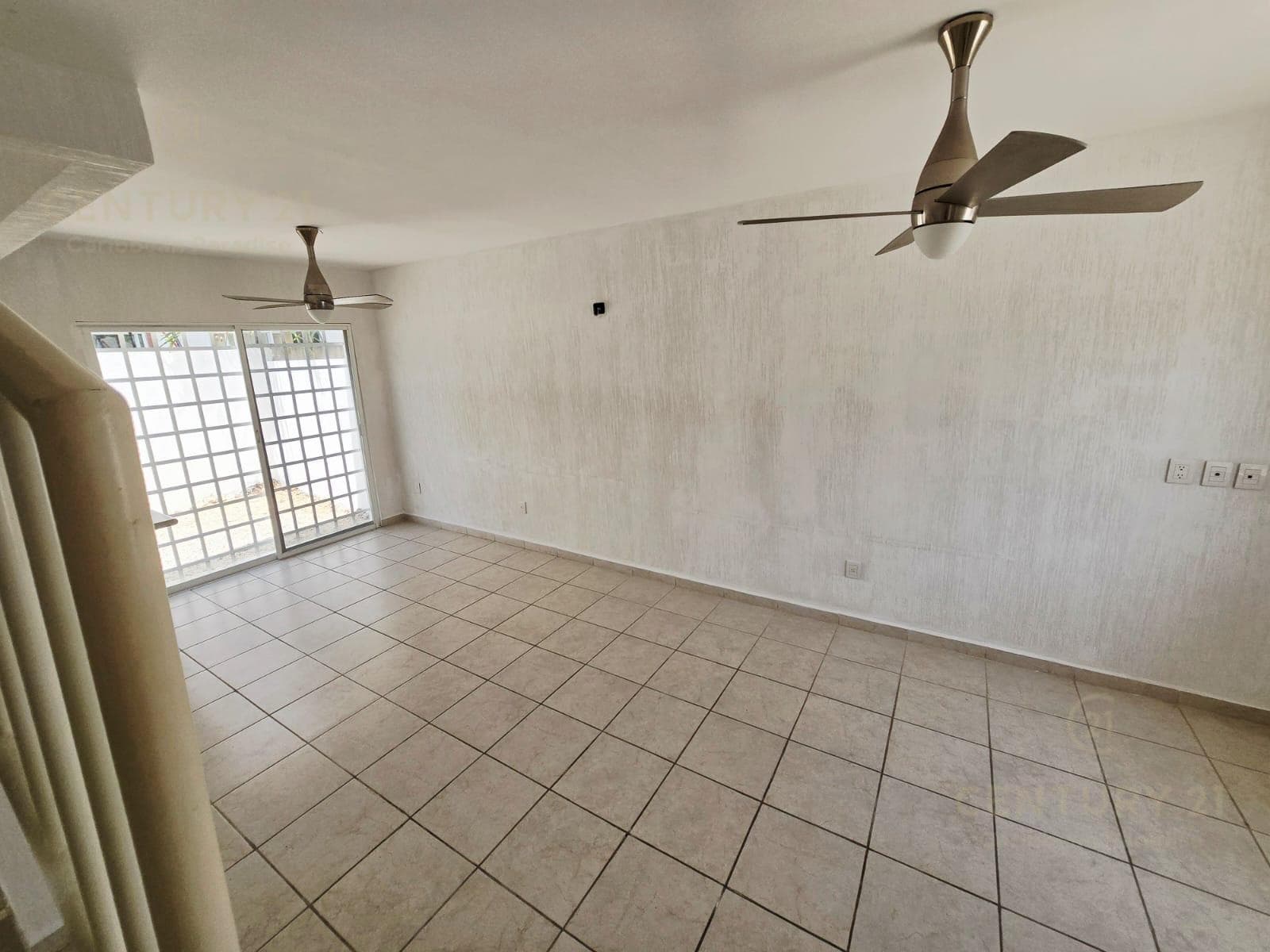 House for Sale on Paseo de los Olivos, 2 Bedrooms, Playa del Carmen