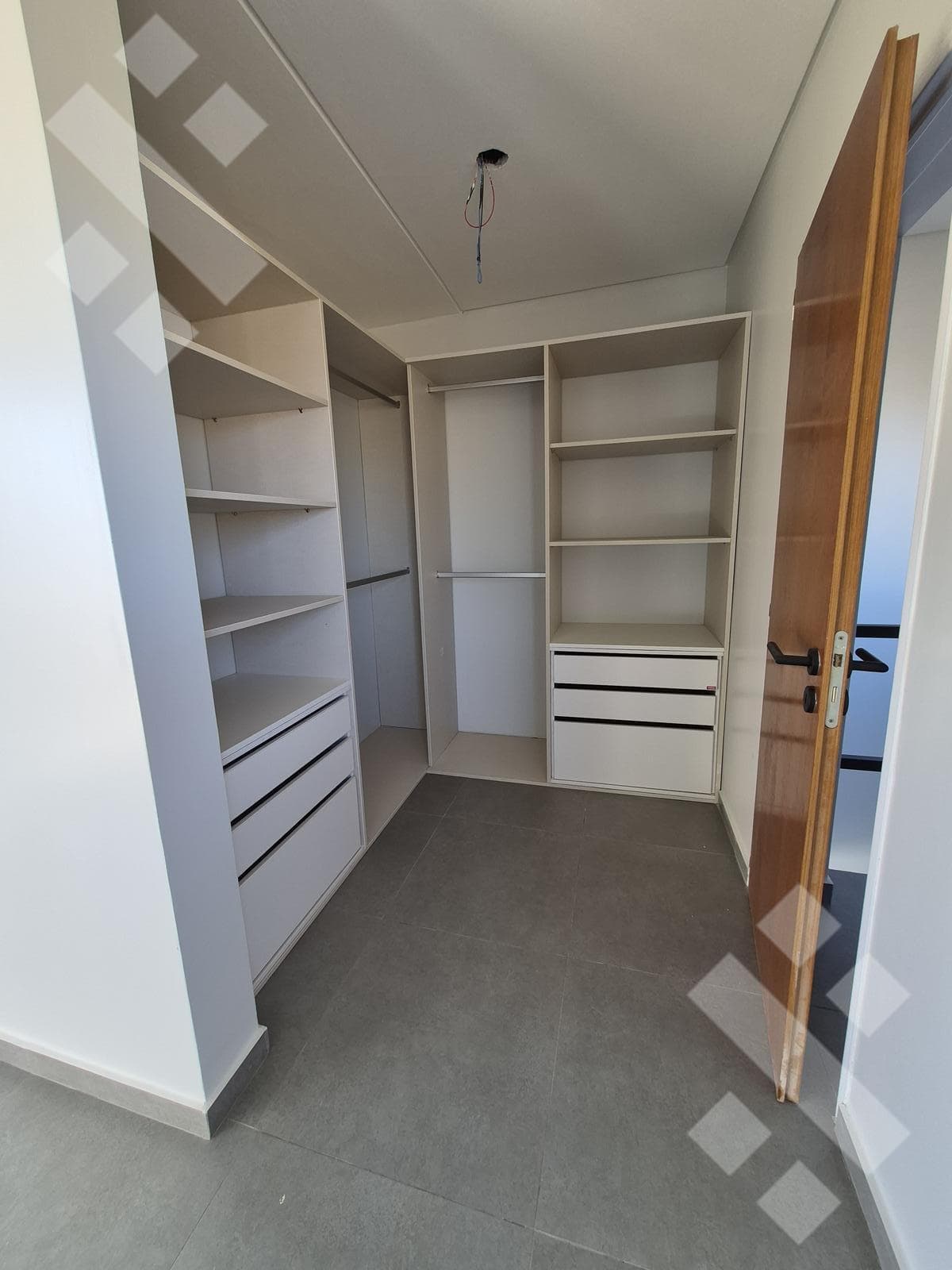 2-BEDROOM DUPLEX FOR SALE (BRAND-NEW) - JORGE NEWBERY NEIGHBORHOOD, CIPOLLETTI