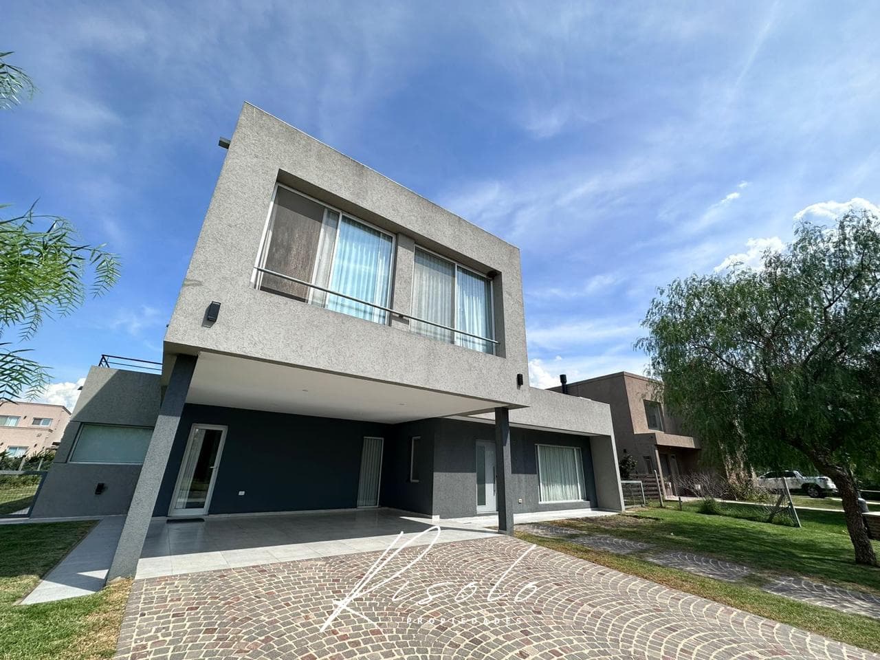 House for Sale, Swimming Pool. 3 bedrooms. Barbecue. Gated Community, Escobar