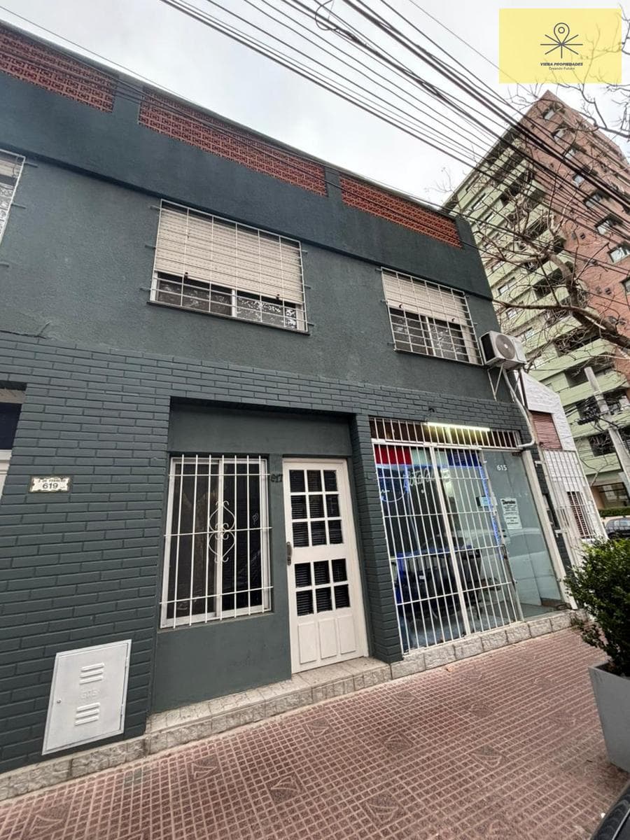 Commercial Space / Office for Rent with No Service Charges—Suitable for Professional Use in San Fernando