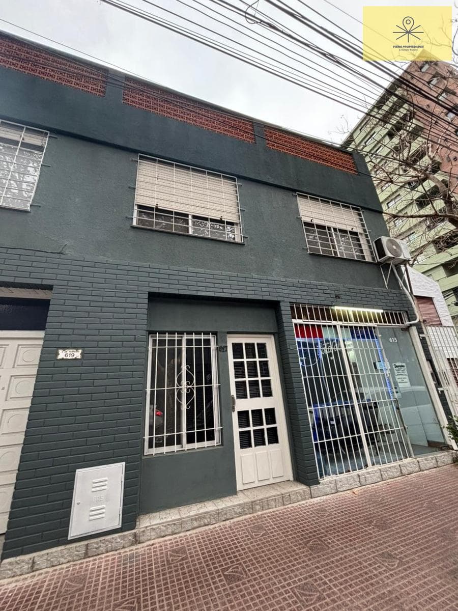 Commercial Space / Office for Rent with No Service Charges—Suitable for Professional Use in San Fernando