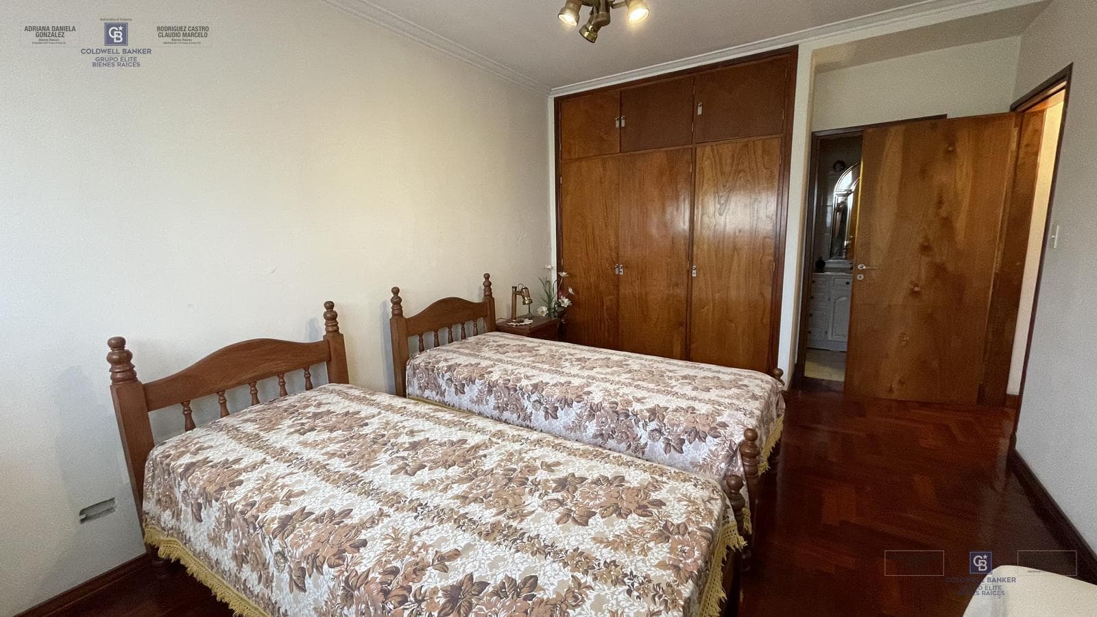 For Sale: Immaculate 4-Bedroom House with Garage, Outdoor Kitchen, and Garden. Mar del Plata