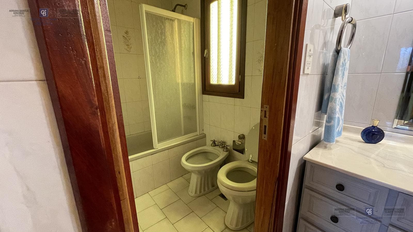 For Sale: Immaculate 4-Bedroom House with Garage, Outdoor Kitchen, and Garden. Mar del Plata