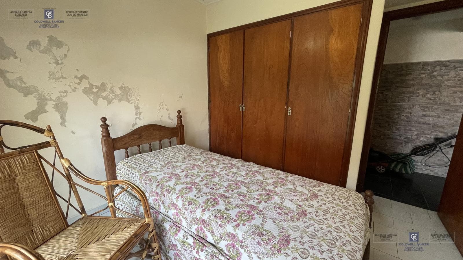 For Sale: Immaculate 4-Bedroom House with Garage, Outdoor Kitchen, and Garden. Mar del Plata