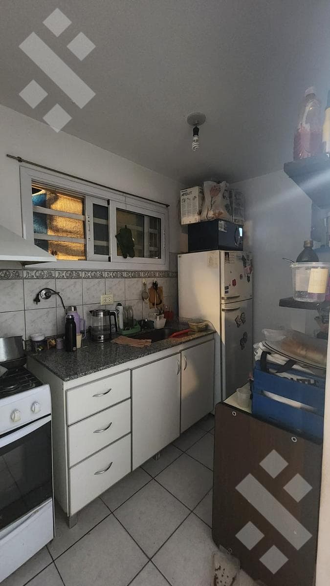 House for sale, 2 bedrooms. Venezia Subdivision - Plottier - Patio - Corner lot
