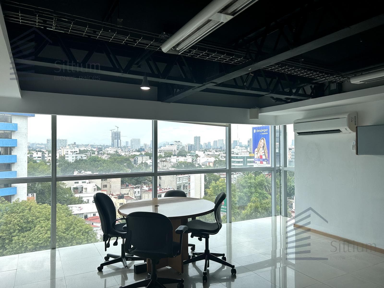 Furnished Office for Rent - Insurgentes Sur - 8th Floor - 371 m2