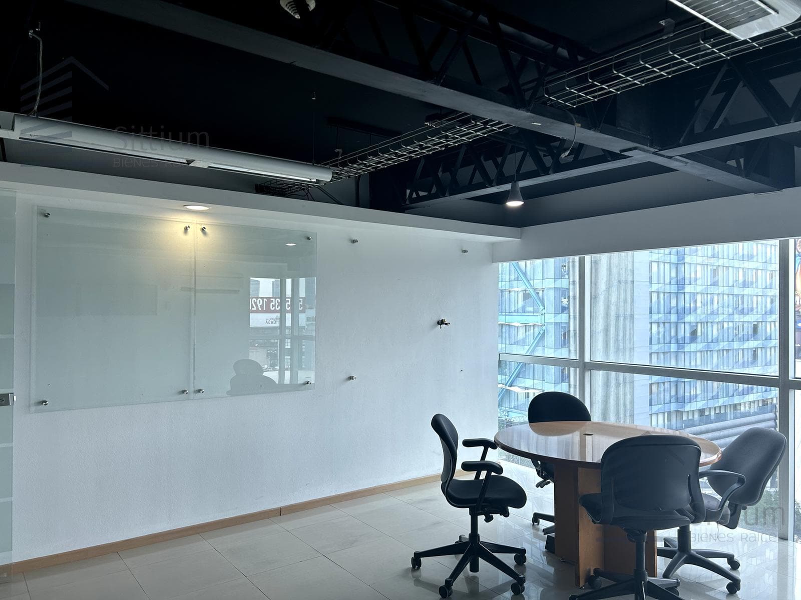 Furnished Office for Rent - Insurgentes Sur - 8th Floor - 371 m2