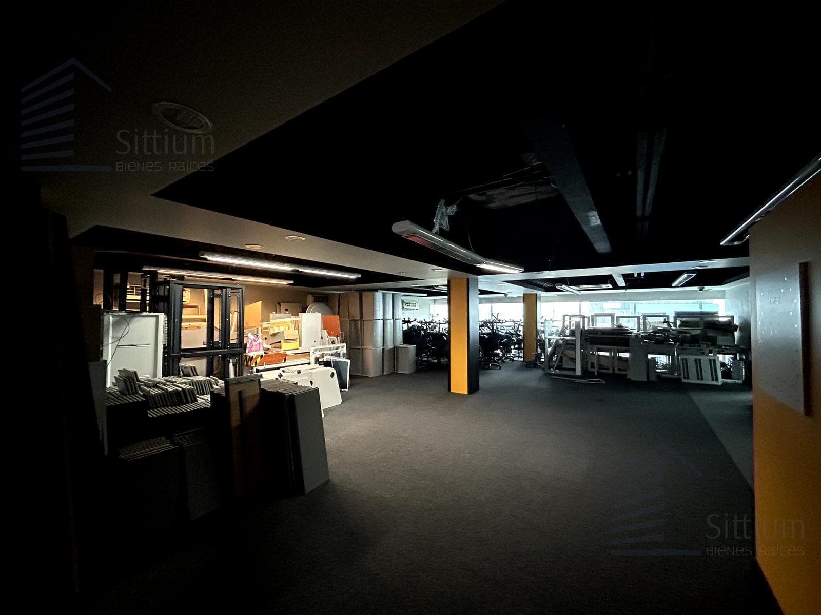 Office for Rent - Insurgentes Sur - 7th Floor - 674 m2