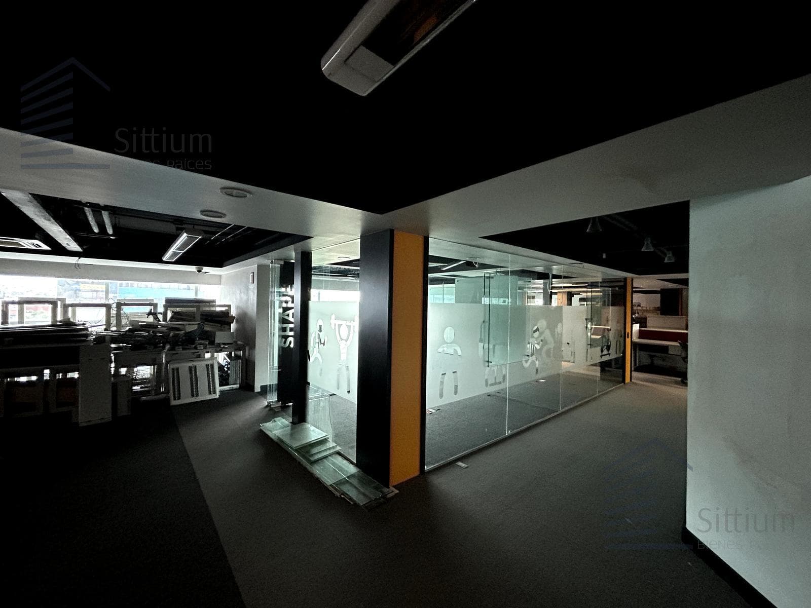 Office for Rent - Insurgentes Sur - 7th Floor - 674 m2