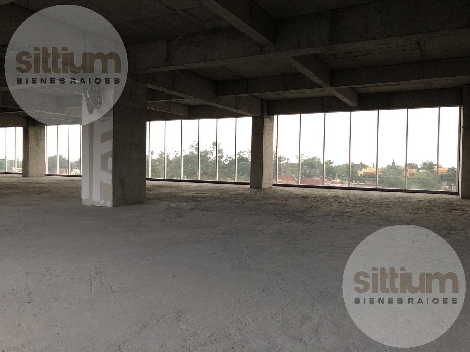Office for Rent - Av. Universidad, 2nd Floor - 601 m2