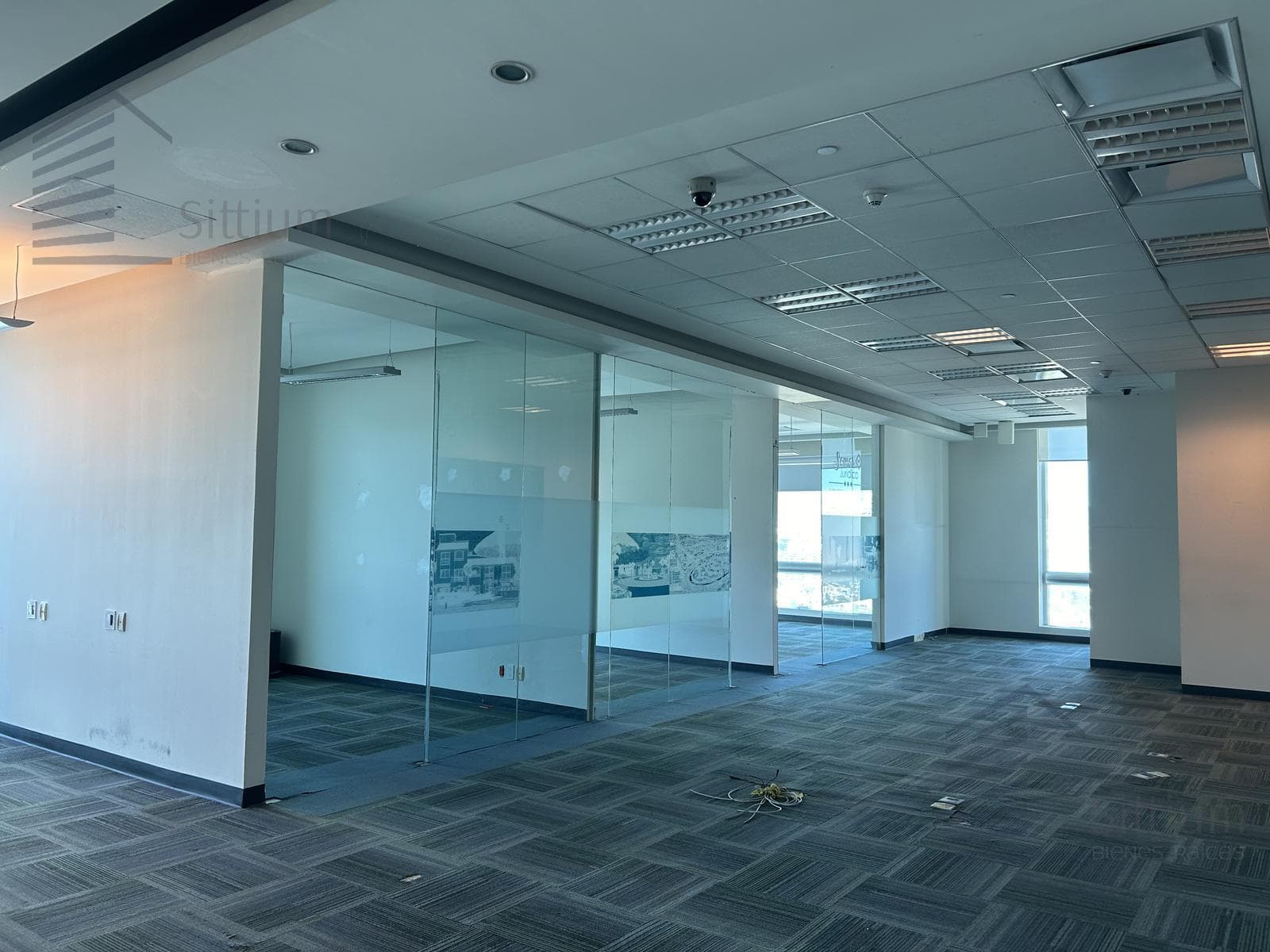 Office for Rent - Arcos Bosques II - 27th Floor - 483 m2