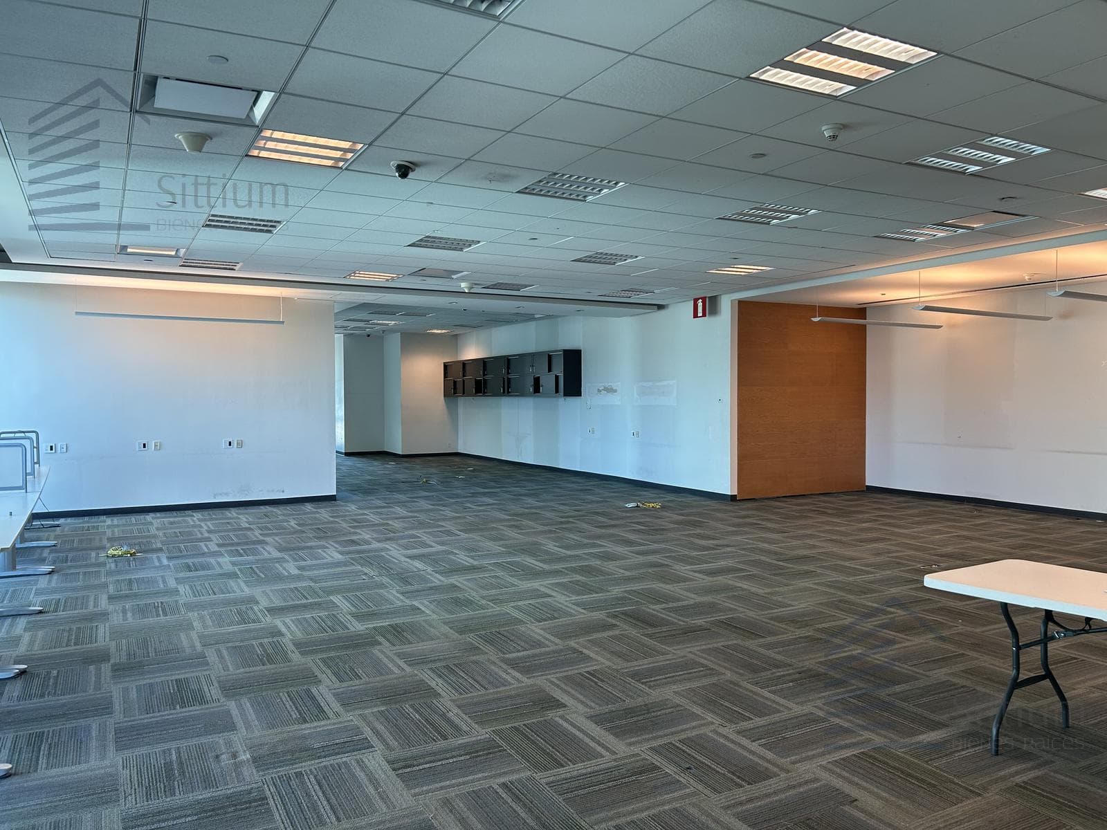 Office for Rent - Arcos Bosques II - 27th Floor - 483 m2