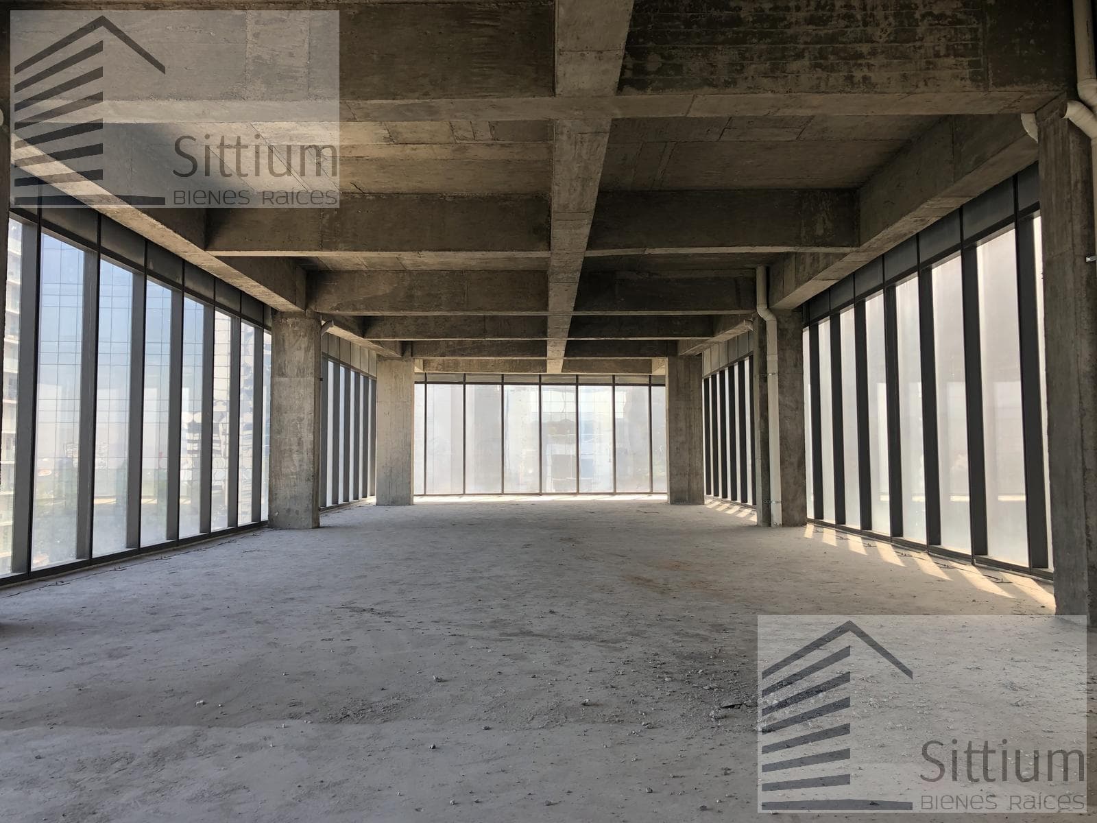 Office for Rent - Cuernavaca Railroad, 1st and 2nd Floors - 480 m2