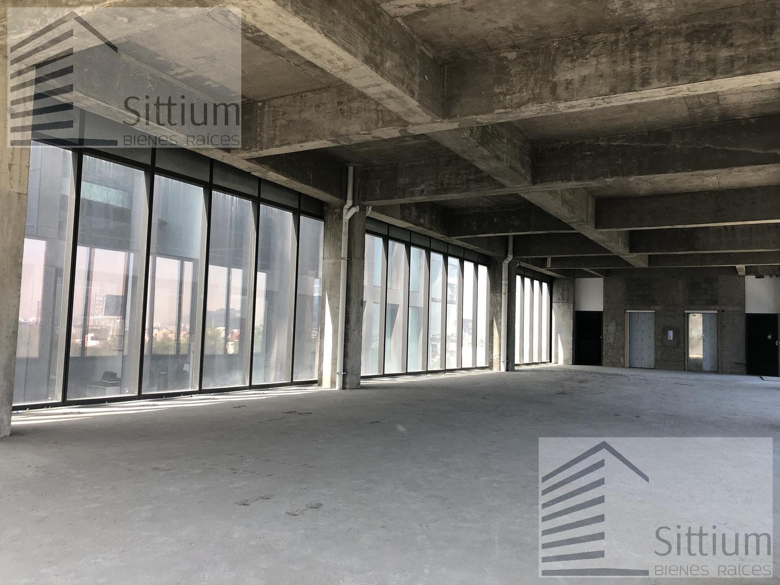 Office for Rent - Cuernavaca Railroad, 1st and 2nd Floors - 480 m2
