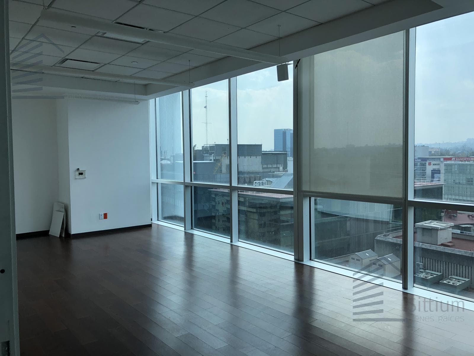 Office for Rent - Esmeralda III Tower, 5th Floor, 1,677 m²