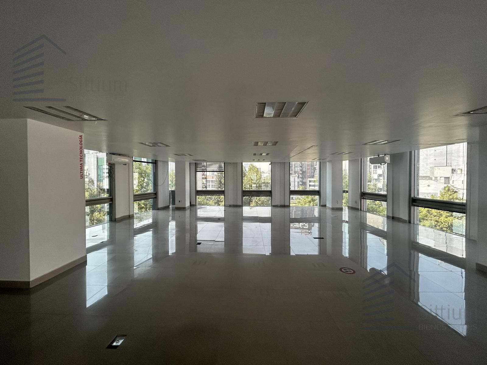 Office for Rent - Thiers, 5th Floor - 270 m2