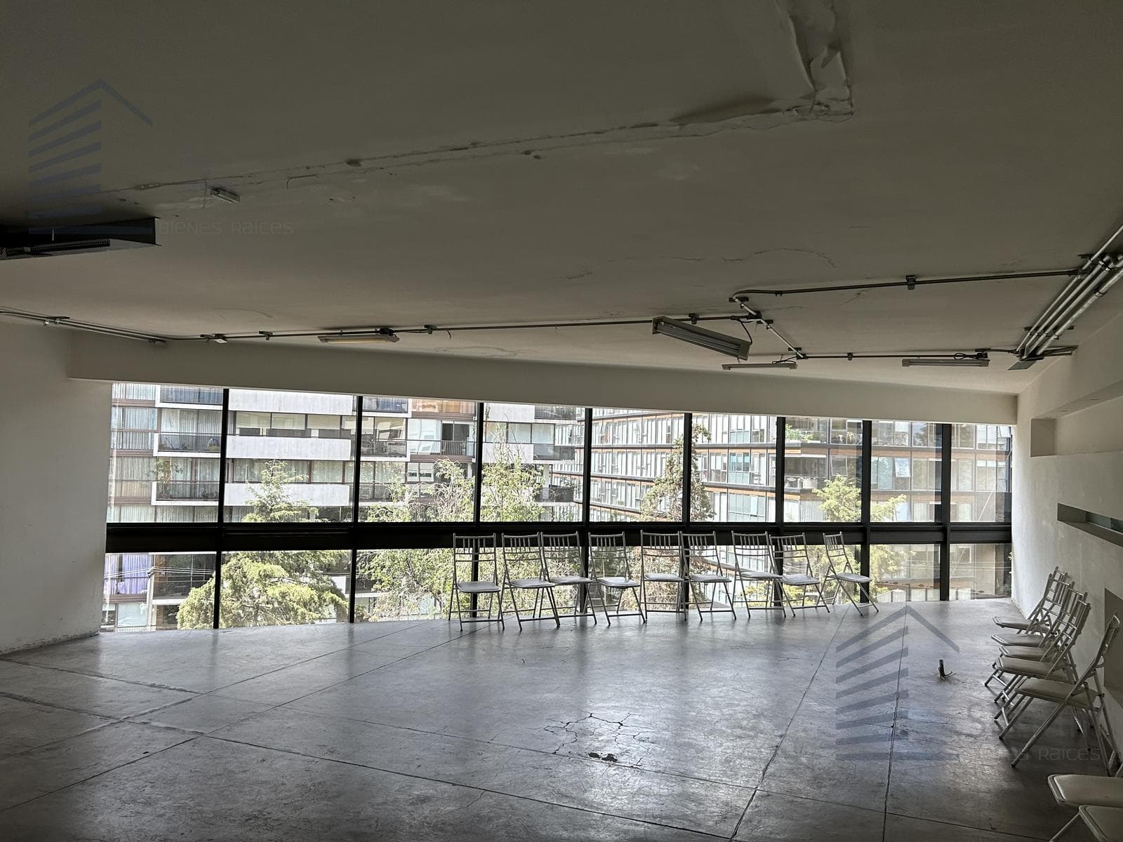 Office for Rent - Horacio - 1st Floor - 170 m2