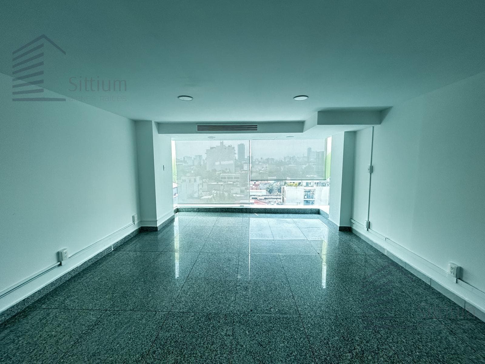 Office for Rent - Hipódromo Condesa - 8th Floor - 147 m2